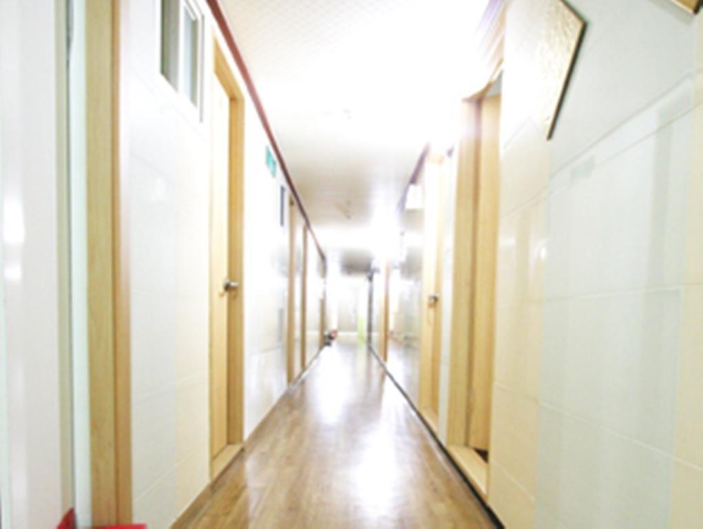 Dongdaemun Wellbeing Hostel Сеул Екстериор снимка